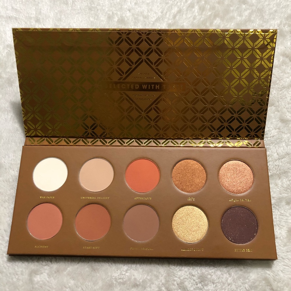 ZOEVA brand caramel melange eyeshadow palette